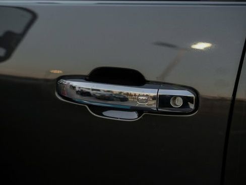 Used 2020 Chevrolet Silverado 2500 High Country w/ Z71 Off-Road Package image 16