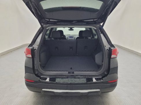 Used 2024 Chevrolet Equinox LT w/ LPO, Floor Liner Package AWD/4WD image 29