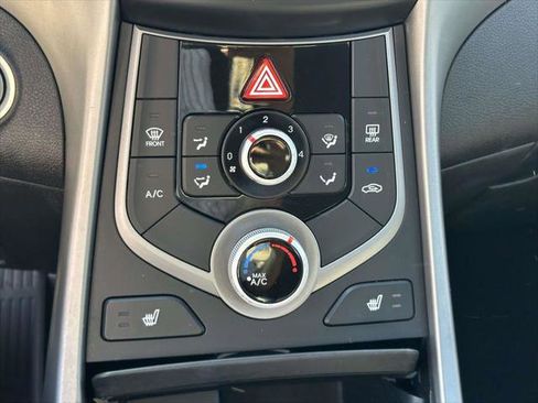 Used 2016 Hyundai Elantra Value Edition image 20