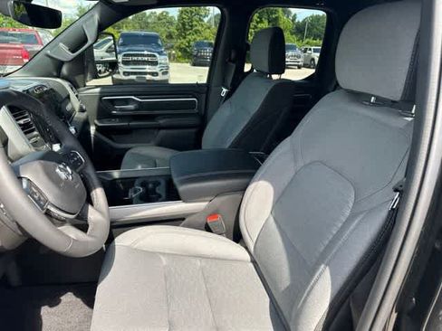 Used 2025 RAM 1500 Big Horn AWD/4WD image 5