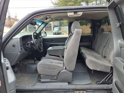 Used 2006 Chevrolet Silverado 1500 LT w/ Light Duty Power Package image 14