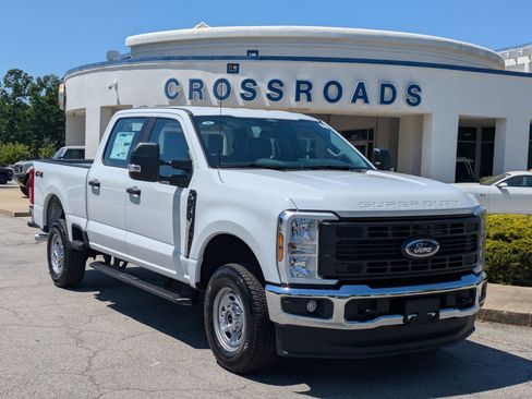New 2026 Ford F250 XL AWD/4WD image 1