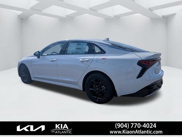 New 2026 Kia K5 LXS FWD image 5