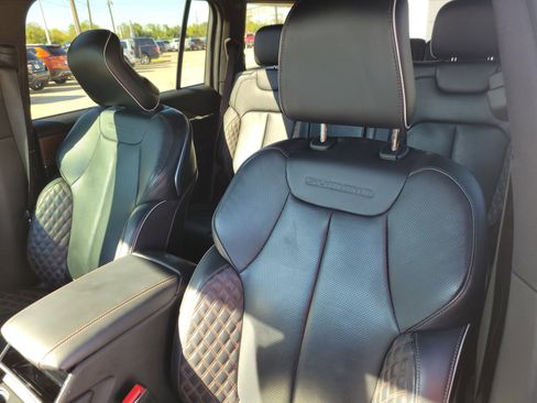 Used 2024 Jeep Grand Cherokee L Summit w/ High Altitude Package image 16