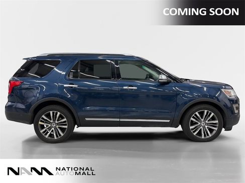 Used 2016 Ford Explorer Platinum image 6