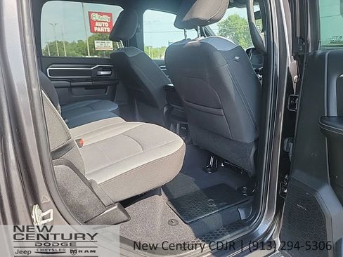 Used 2024 RAM 2500 Big Horn AWD/4WD image 20