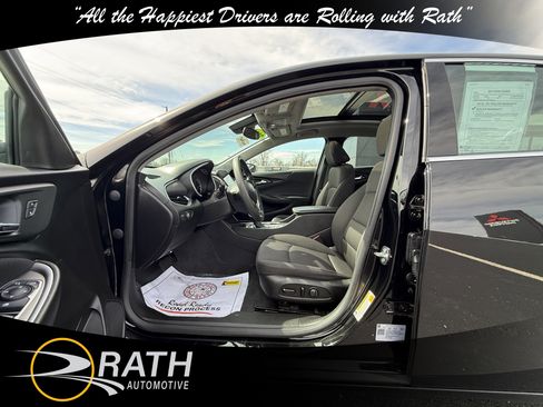 Used 2023 Chevrolet Malibu LT image 12