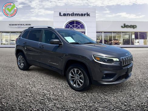 Used 2020 Jeep Cherokee Latitude Plus AWD/4WD image 1