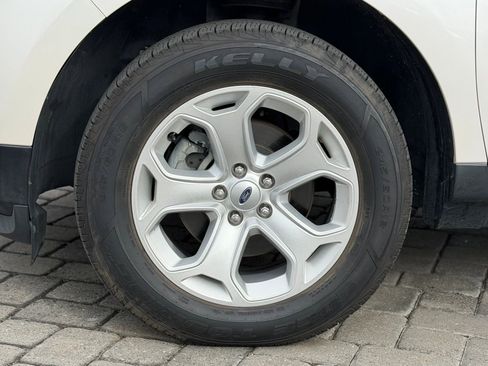 Used 2013 Ford Edge SEL image 11