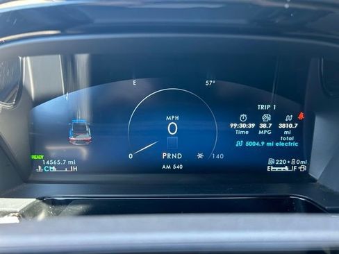 Used 2023 Lincoln Corsair Grand Touring w/ Equipment Group 302A image 2