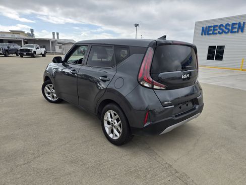 Used 2024 Kia Soul LX w/ Option Group 015 image 5