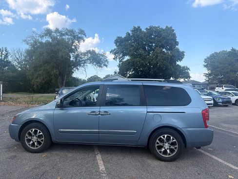 Used 2014 Kia Sedona EX FWD image 8