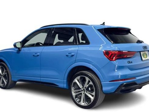 Used 2021 Audi Q3 2.0T Premium w/ Convenience Package AWD/4WD image 4