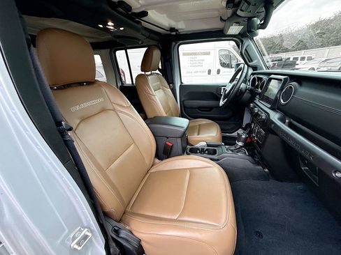 Used 2022 Jeep Wrangler Unlimited Rubicon 4xe w/ Cold Weather Group image 32