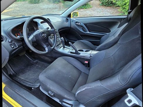 Used 2003 Toyota Celica GT image 17