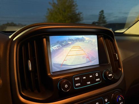 Used 2016 Chevrolet Colorado Z71 image 16