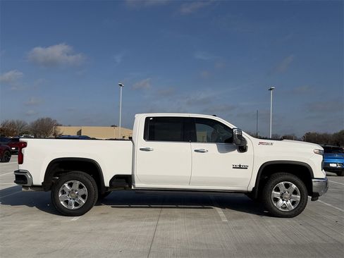Certified 2024 Chevrolet Silverado 2500 LTZ w/ LTZ Premium Texas Edition image 3