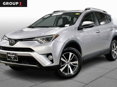 Used 2018 Toyota RAV4 XLE w/ Plus Extra Value Package image 1