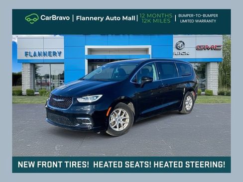 Used 2024 Chrysler Pacifica Touring-L FWD image 1