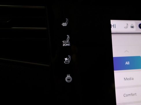 Used 2022 Jeep Wagoneer Series II w/ Premium Group I image 59