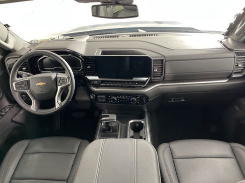 Certified 2024 Chevrolet Silverado 1500 LTZ w/ Z71 Off-Road Package image 17