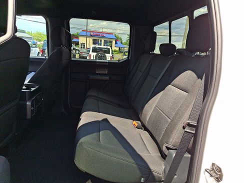 Used 2020 Ford F150 XLT w/ Equipment Group 302A Luxury AWD/4WD image 11