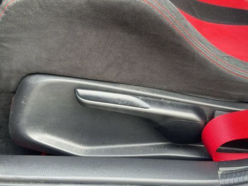 Used 2020 Honda Civic Type R image 15
