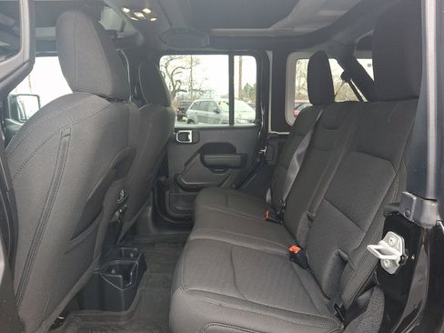 Certified 2023 Jeep Wrangler Unlimited Sport image 10