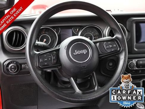 Used 2022 Jeep Gladiator Sport AWD/4WD image 29
