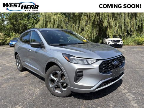 Used 2023 Ford Escape ST-Line w/ Tech Pack #1 AWD/4WD image 1