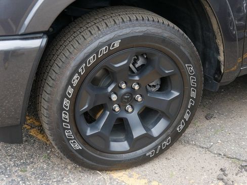 Used 2026 RAM 1500 Big Horn AWD/4WD image 7
