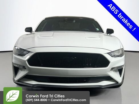 Used 2021 Ford Mustang GT Premium image 4