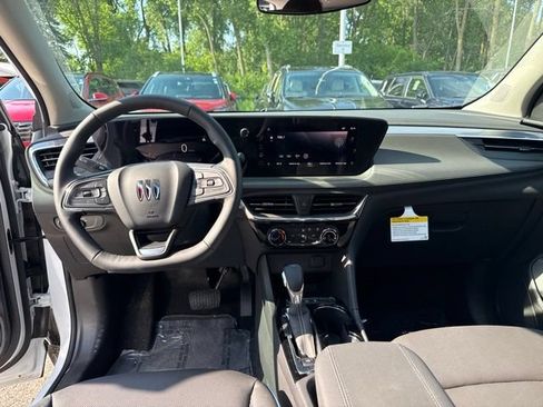 Used 2025 Buick Encore GX Sport Touring w/ Advanced Technology Package AWD/4WD image 7