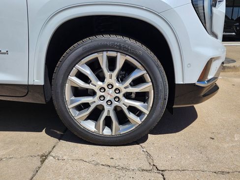 New 2026 GMC Acadia Denali FWD image 59
