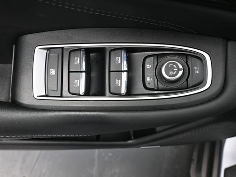 Used 2025 Subaru Outback Touring XT image 21