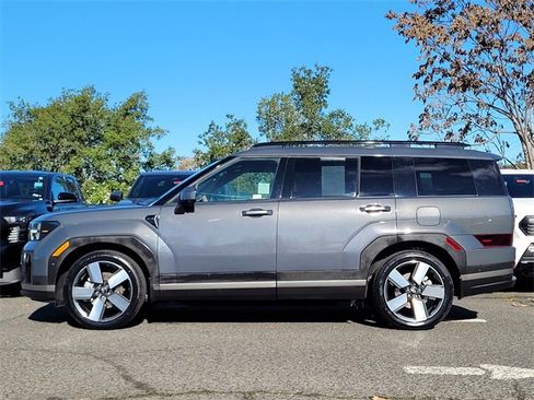 Used 2025 Hyundai Santa Fe Limited image 9