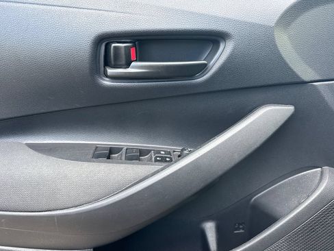 Used 2024 Toyota Corolla LE FWD image 11