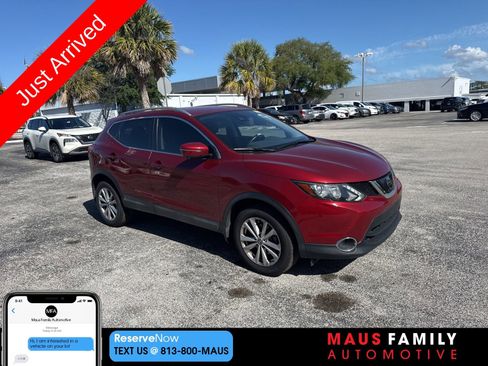 Used 2019 Nissan Rogue Sport SV w/ Technology Package image 1