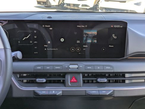 New 2025 Kia K4 GT-Line Turbo image 17