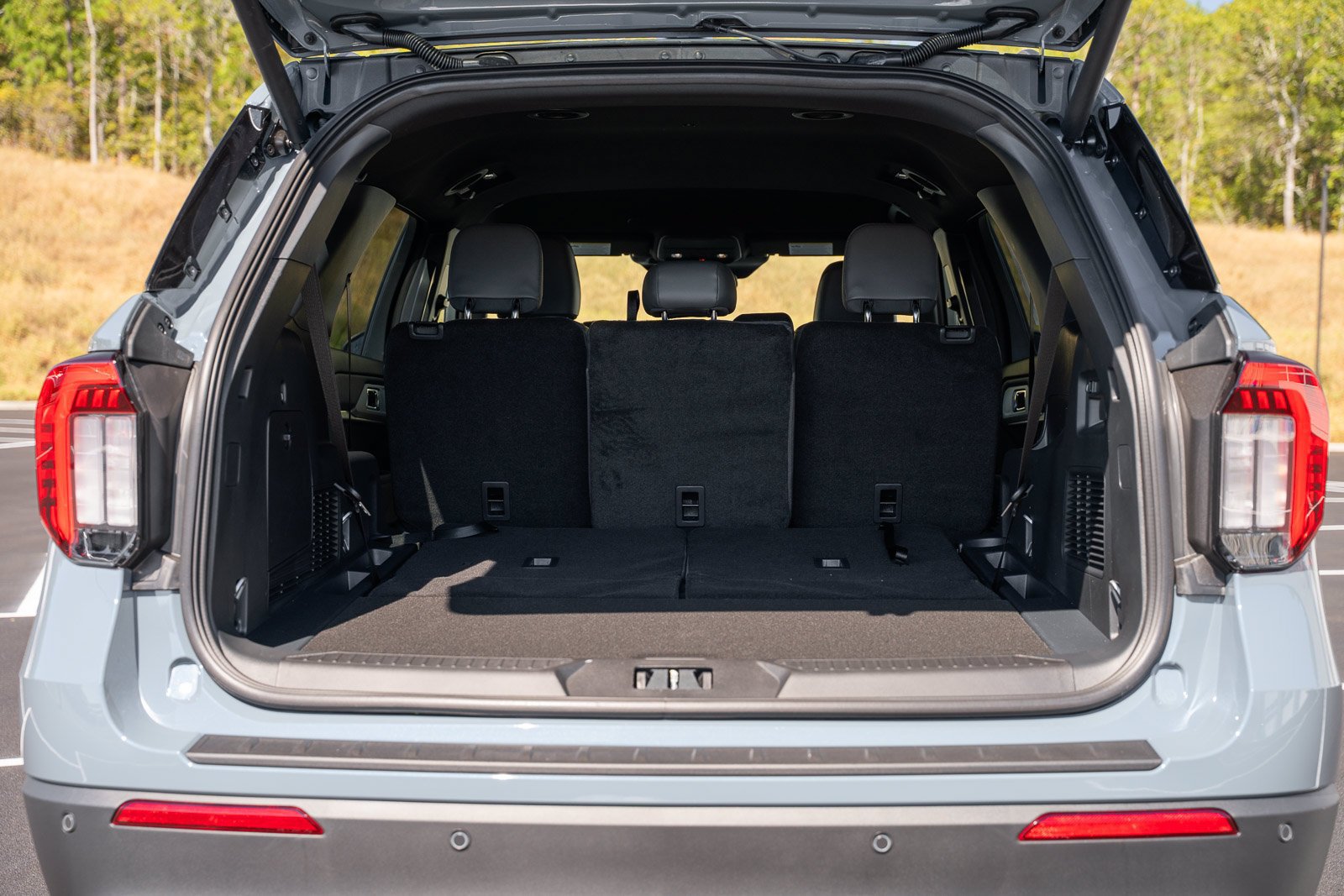 New 2027 Ford Explorer Active w/ Active Comfort Package RWD image 13
