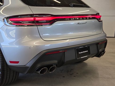 New 2026 Porsche Macan Turbo AWD/4WD image 8