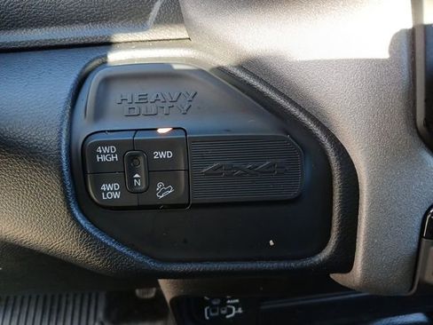 Used 2024 RAM 2500 Tradesman w/ Chrome Appearance Group image 38