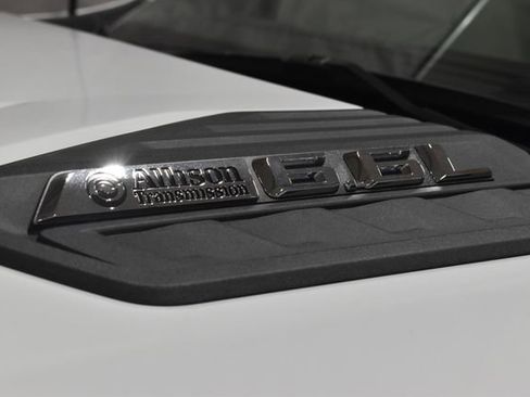 Used 2025 Chevrolet Silverado 2500 LT w/ Convenience Package image 34