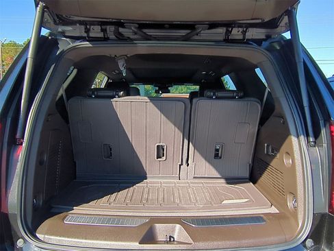 Certified 2023 GMC Yukon Denali w/ LPO, Floor Liner Package image 27