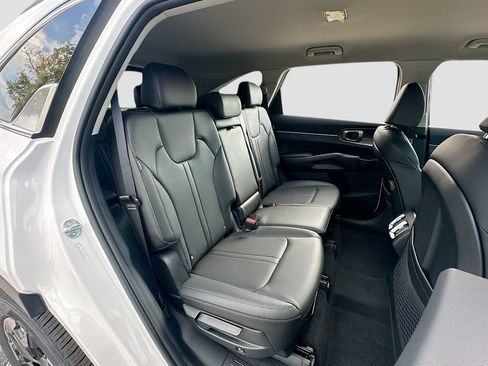 Certified 2026 Kia Sorento S FWD image 26