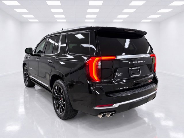 Used 2026 GMC Yukon Denali w/ Denali Reserve Package AWD/4WD image 19