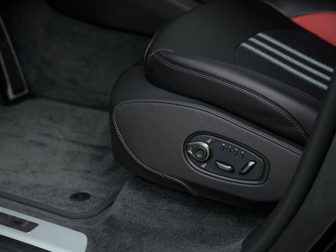 New 2026 Aston Martin DBX 707 image 27