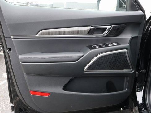 New 2025 Kia Telluride EX image 22