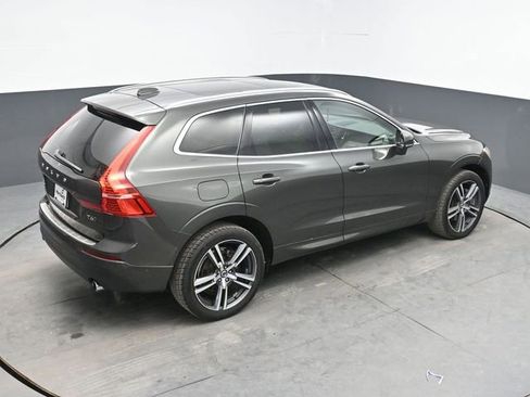 Used 2019 Volvo XC60 T6 Momentum w/ Multimedia Package AWD/4WD image 31