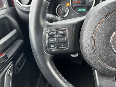 Used 2012 Jeep Wrangler Unlimited Sahara w/ Connectivity Group image 24